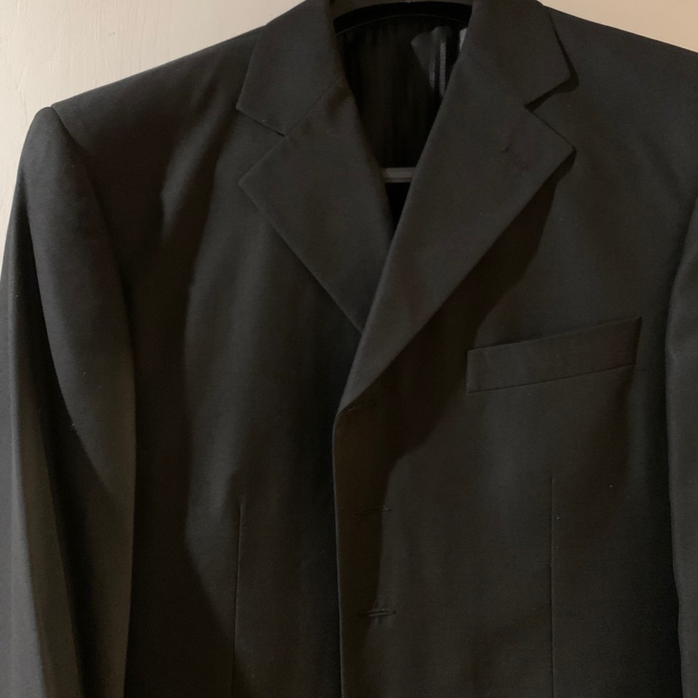 Men Suits - Picture 2 of 4